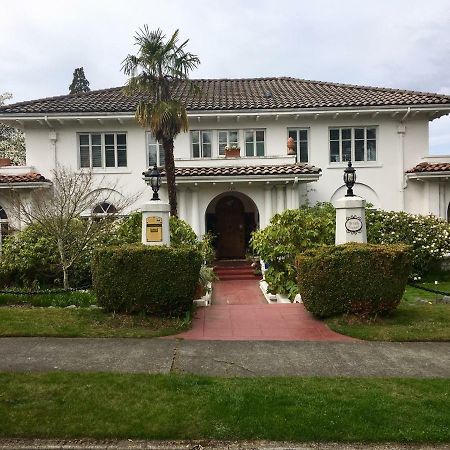 The Villa Bed & Breakfast (Adults Only) Tacoma Exterior foto